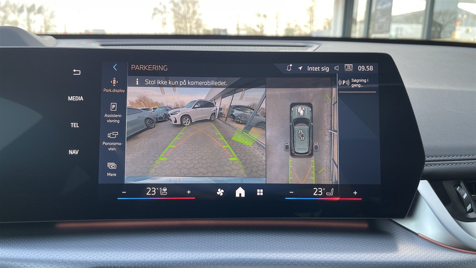 Billede af BMW iX1 xDrive30 Fully Charged M Sport 313HK 5d Aut. 