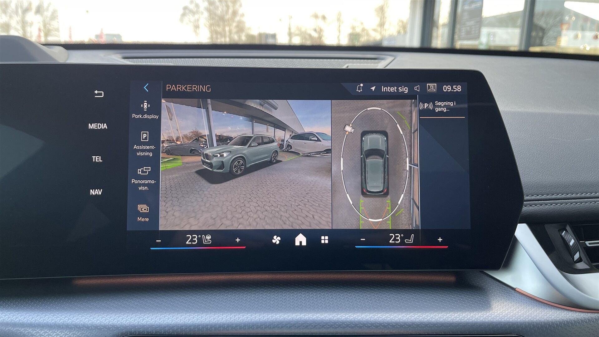 Billede af BMW iX1 xDrive30 Fully Charged M Sport 313HK 5d Aut. 