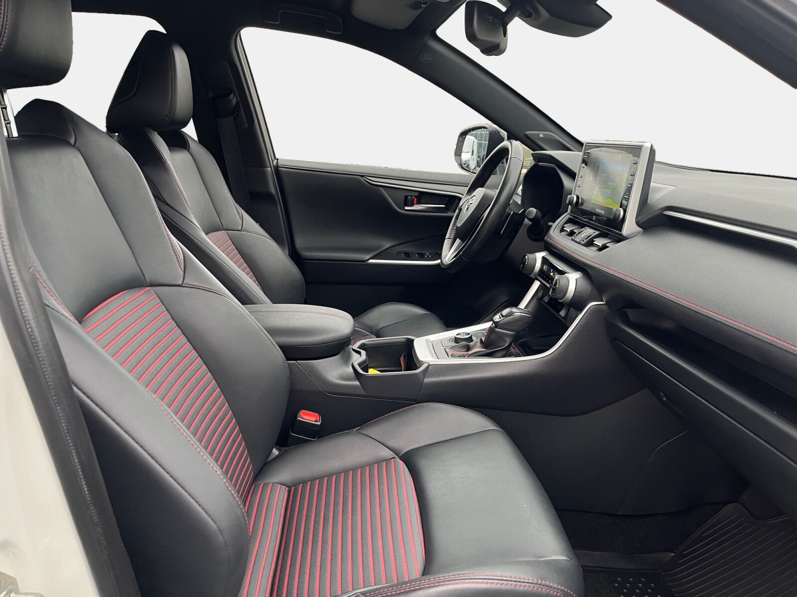 Billede af Toyota RAV4 Plug-in 2,5 Plugin-hybrid Style AWD 306HK 5d 6g Aut.