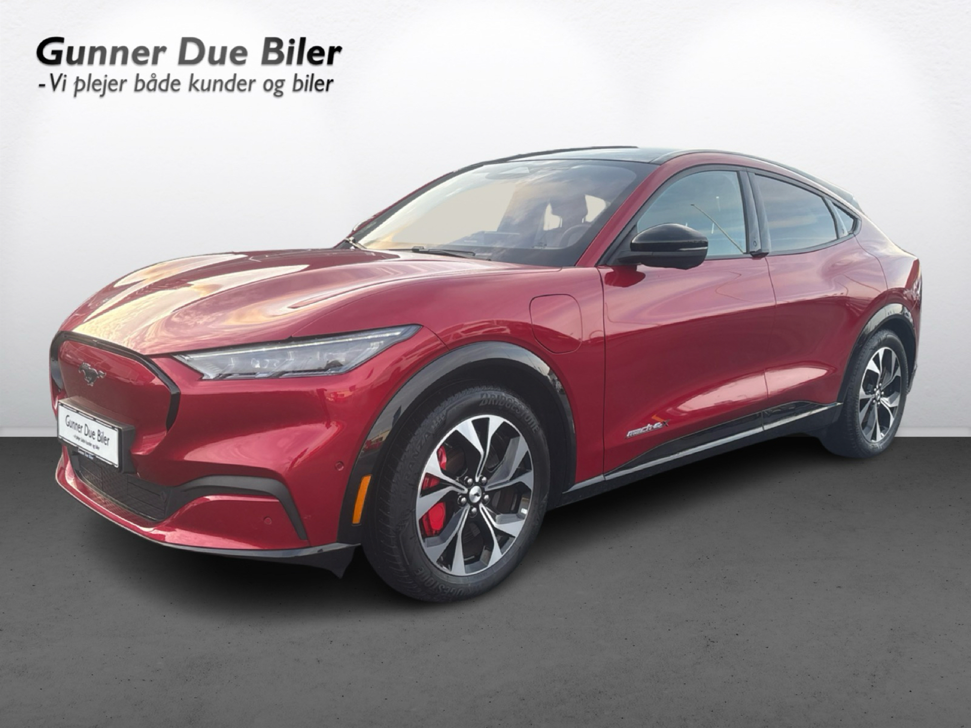 Billede af Ford Mustang Mach-E EL UR Premium AWD 351HK 5d Aut.