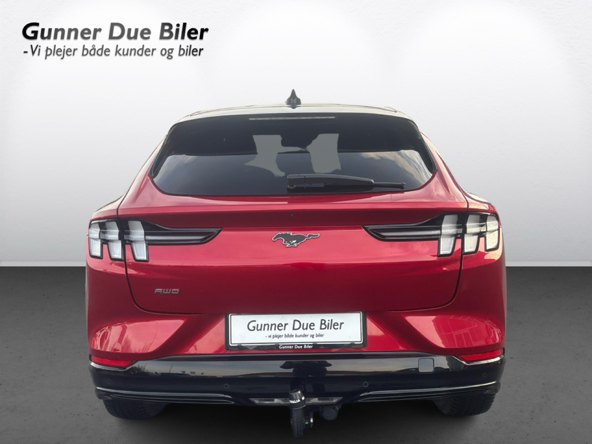 Billede af Ford Mustang Mach-E EL UR Premium AWD 351HK 5d Aut.