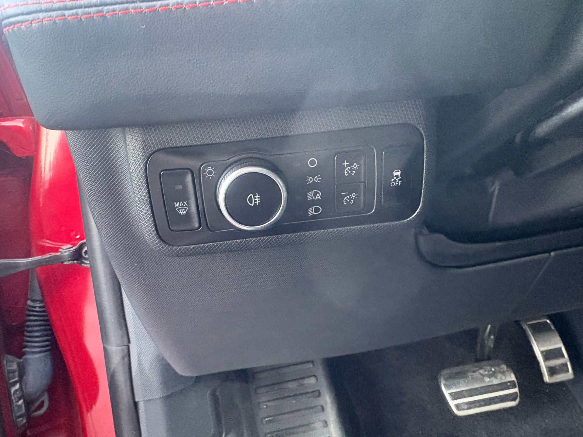 Billede af Ford Mustang Mach-E EL UR Premium AWD 351HK 5d Aut.