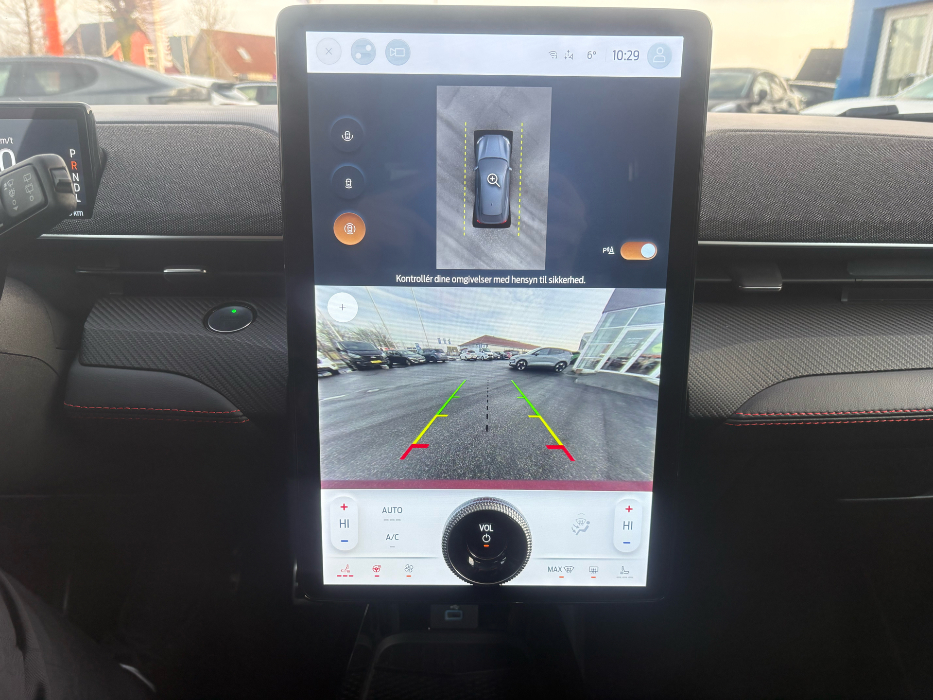 Billede af Ford Mustang Mach-E EL UR Premium AWD 351HK 5d Aut.