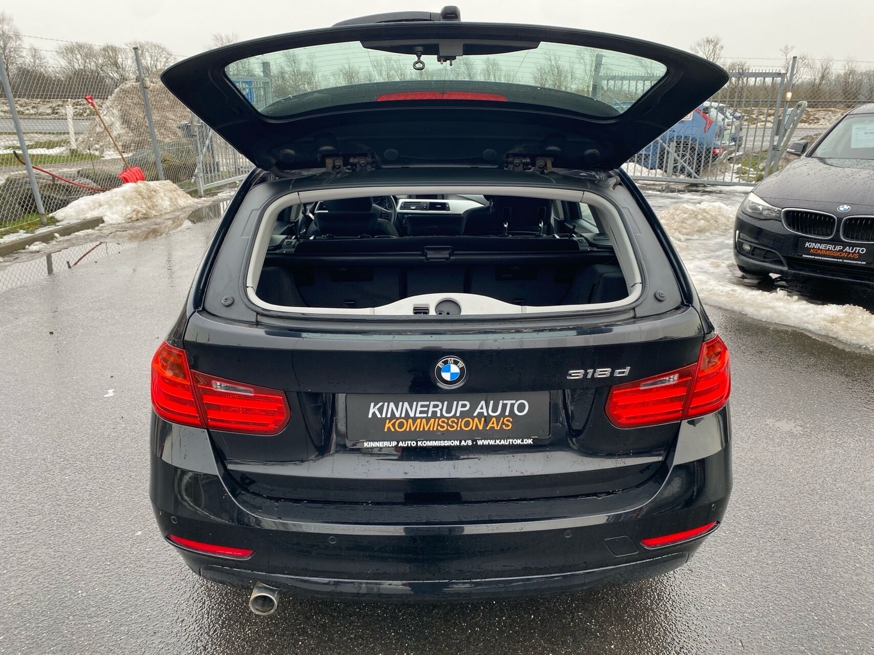 Billede af BMW 318d Touring 2,0 D 143HK Stc 6g