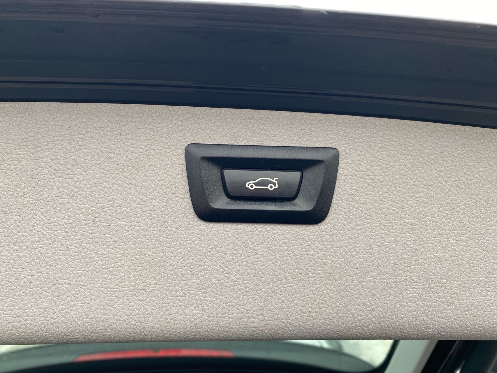 Billede af BMW 318d Touring 2,0 D 143HK Stc 6g