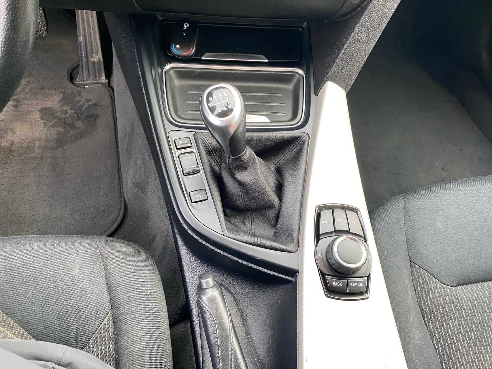 Billede af BMW 318d Touring 2,0 D 143HK Stc 6g