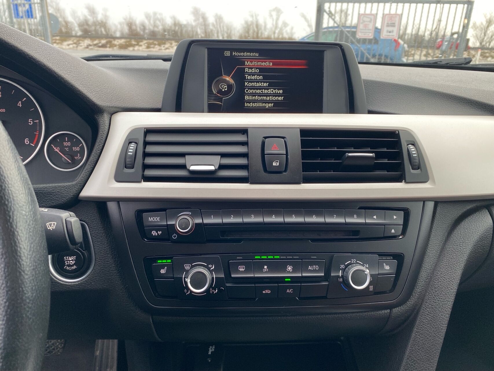 Billede af BMW 318d Touring 2,0 D 143HK Stc 6g