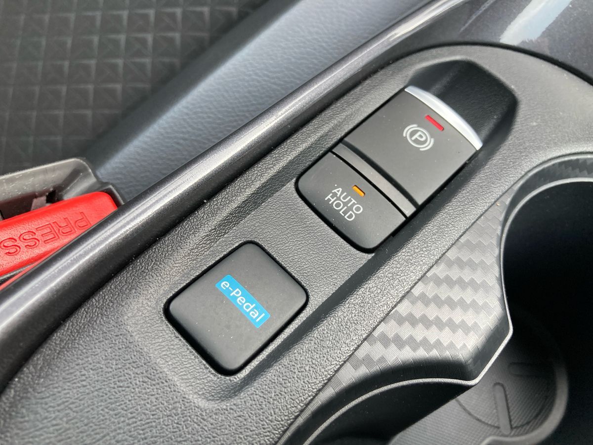 Billede af Nissan Juke 1,6 Hybrid N-Connecta 4AMT 143HK 5d Aut.