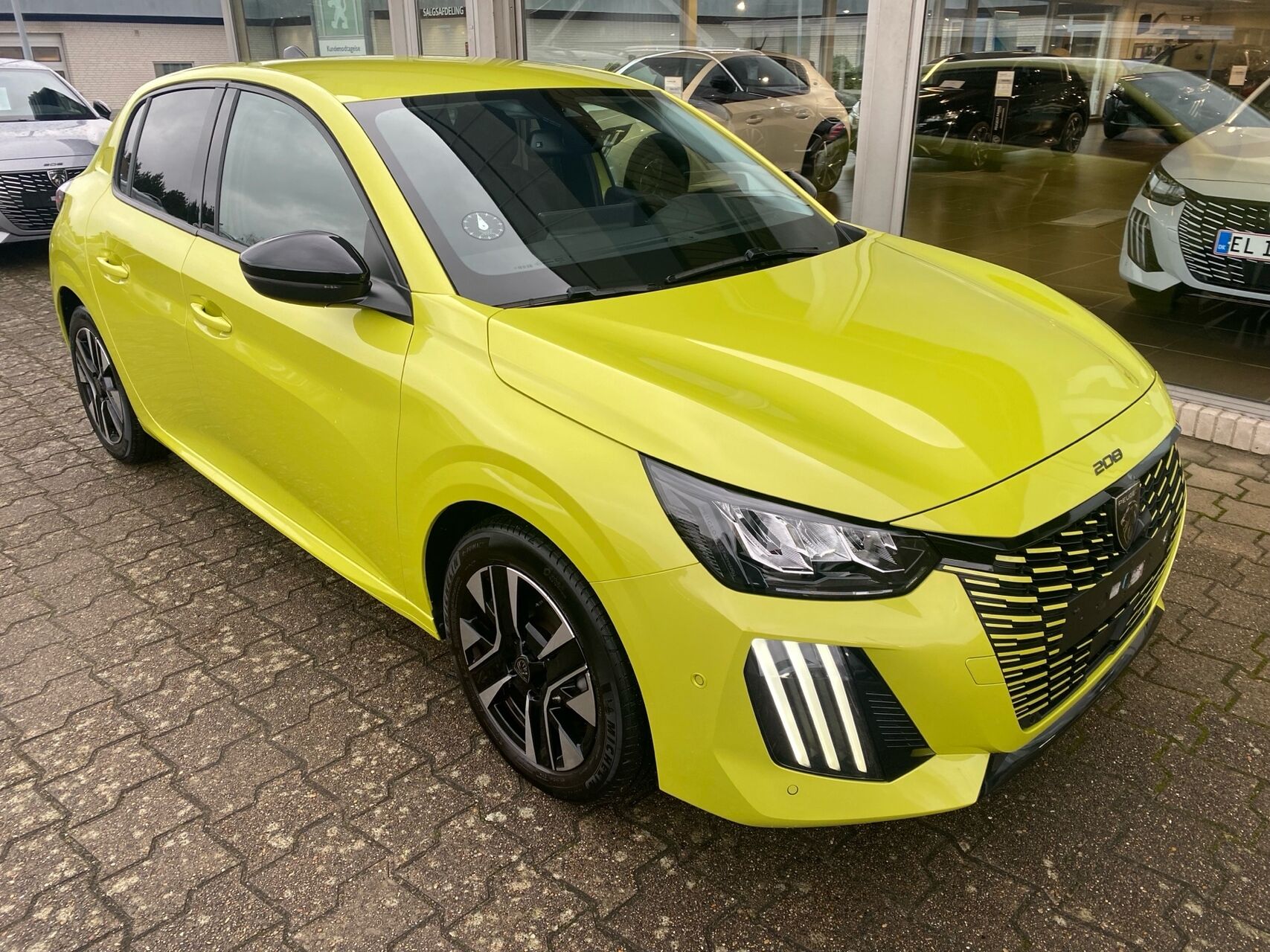 Billede af Peugeot 208 1,2 PureTech Allure+ 100HK 5d 6g