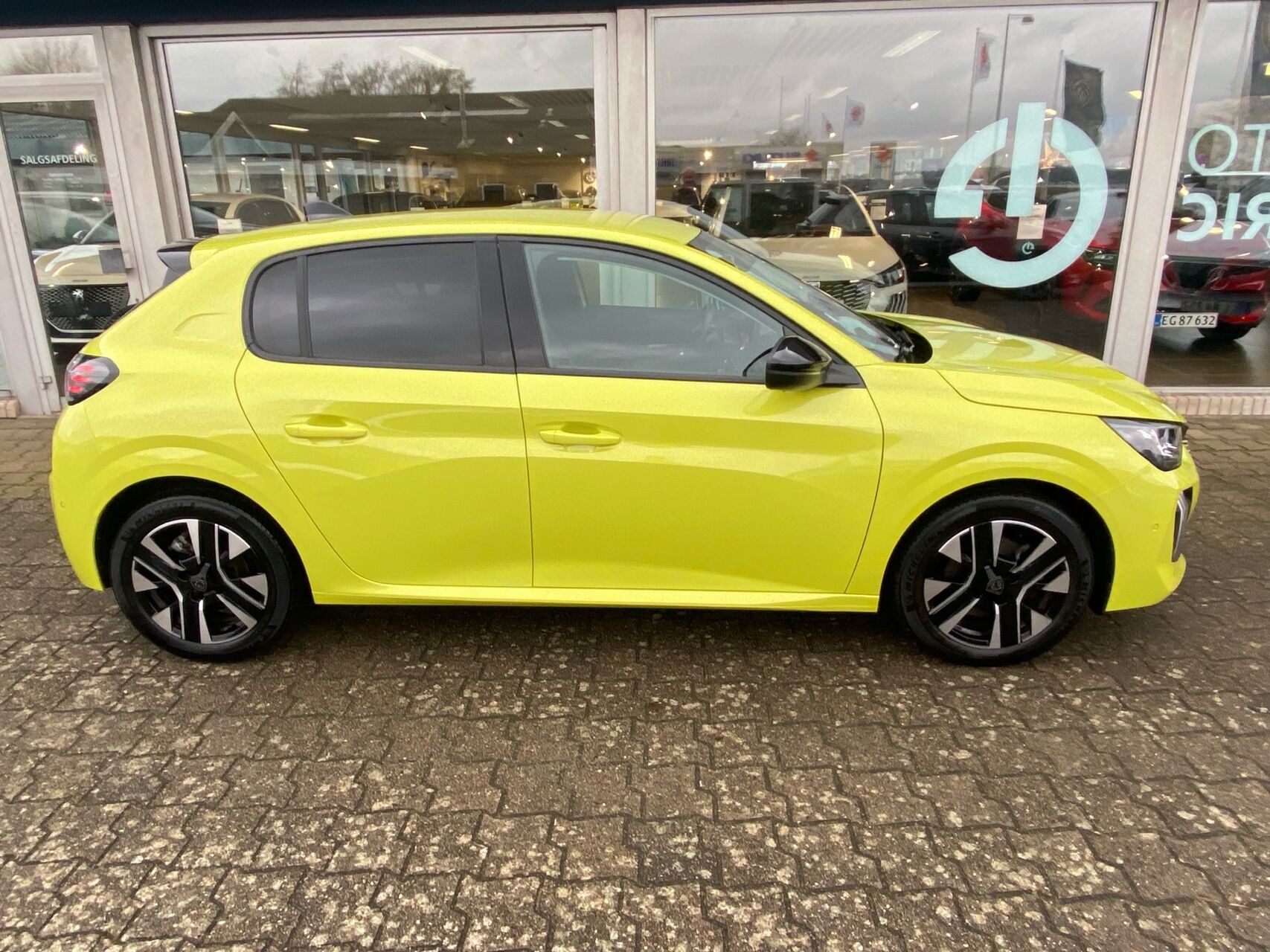 Billede af Peugeot 208 1,2 PureTech Allure+ 100HK 5d 6g