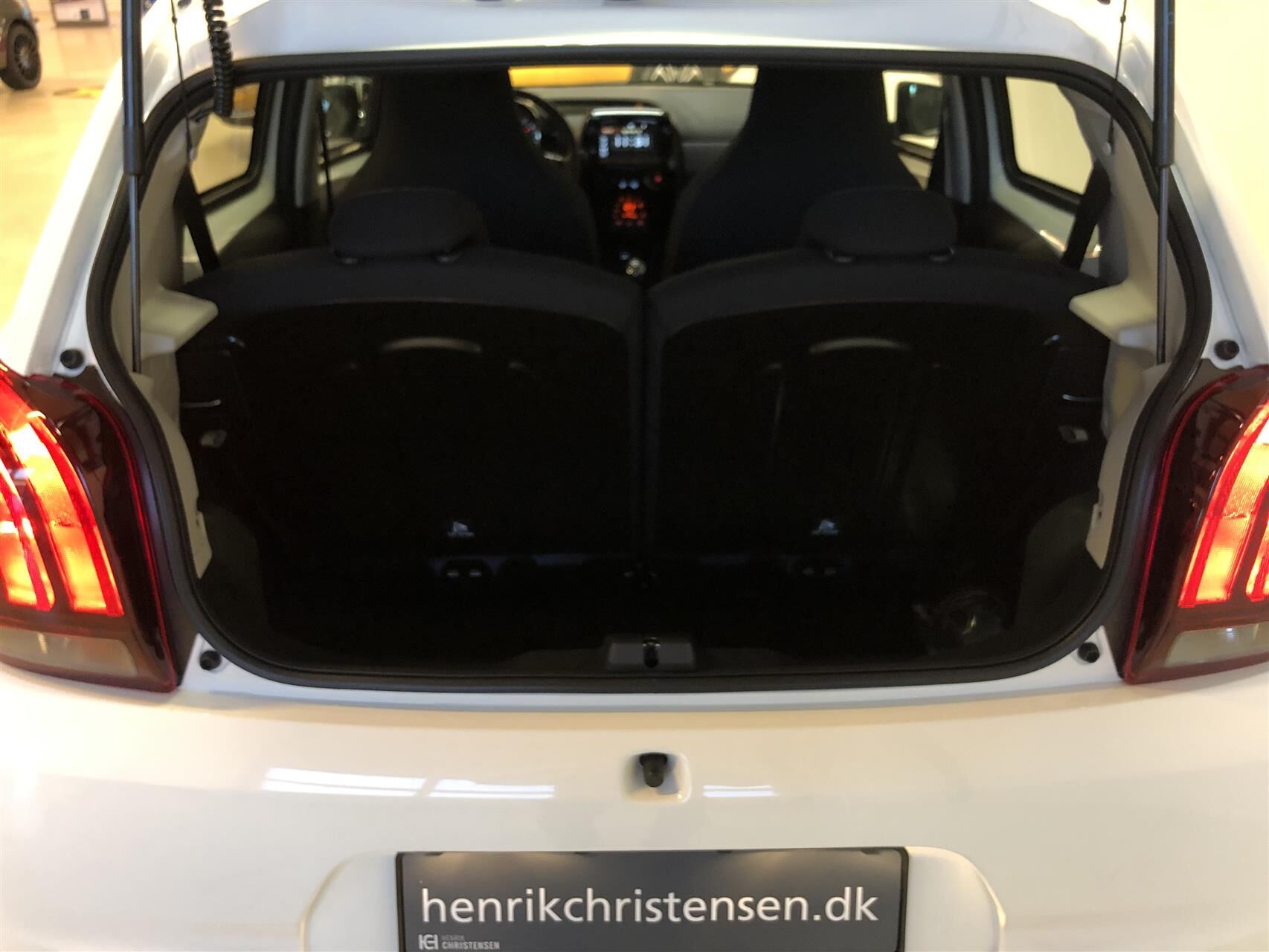 Billede af Peugeot 108 1,0 e-Vti Allure+ 72HK 5d