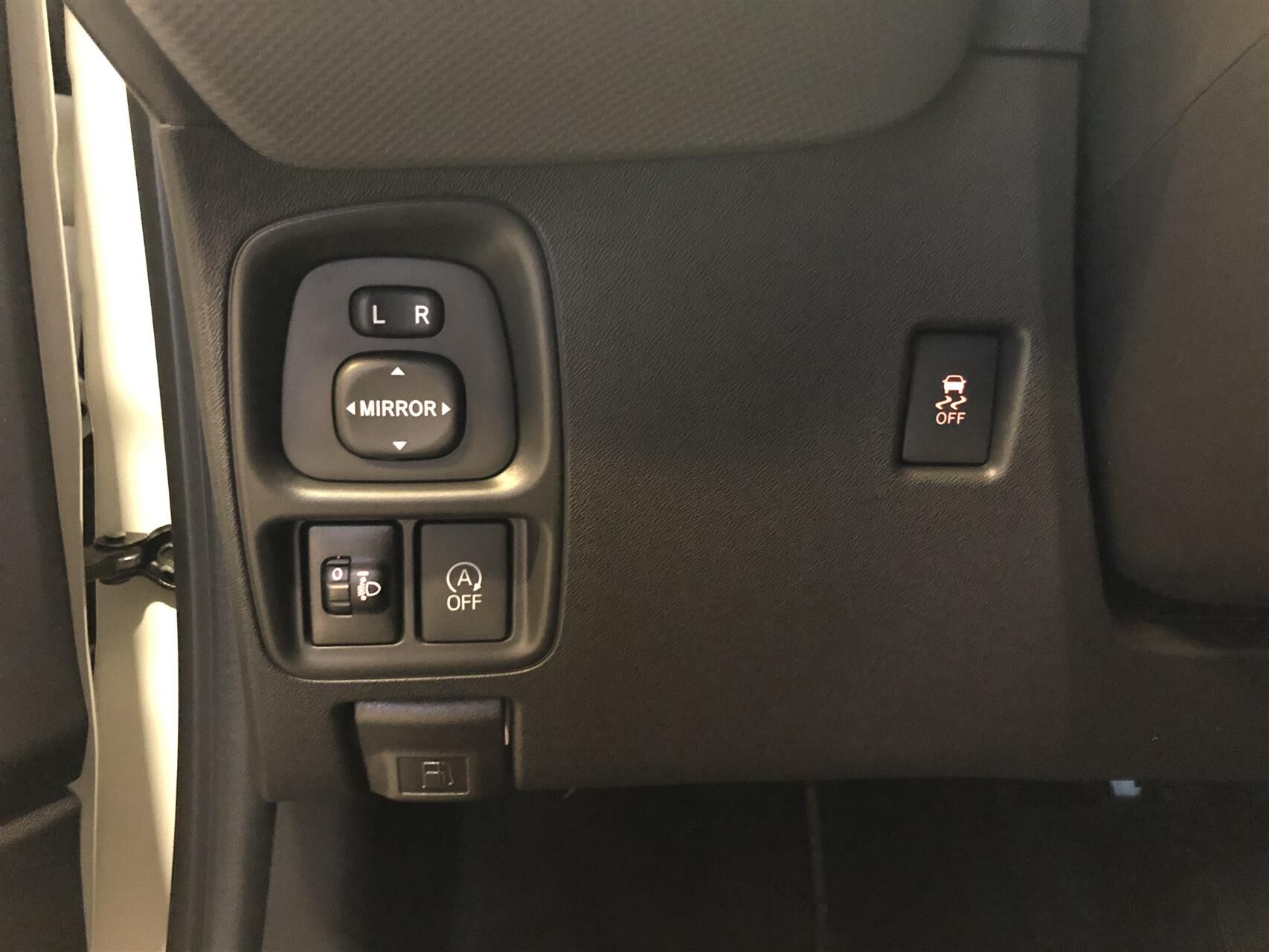 Billede af Peugeot 108 1,0 e-Vti Allure+ 72HK 5d