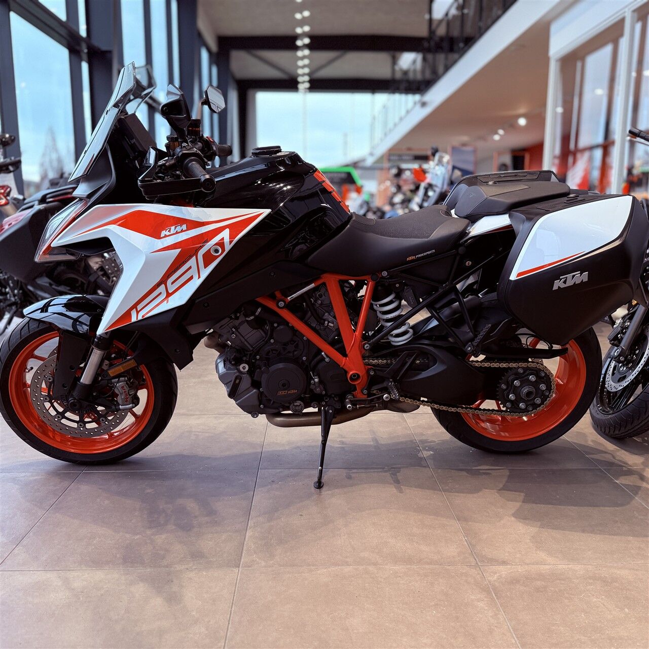 Billede af KTM 1290 Super Duke 1301 GT 177HK 6g
