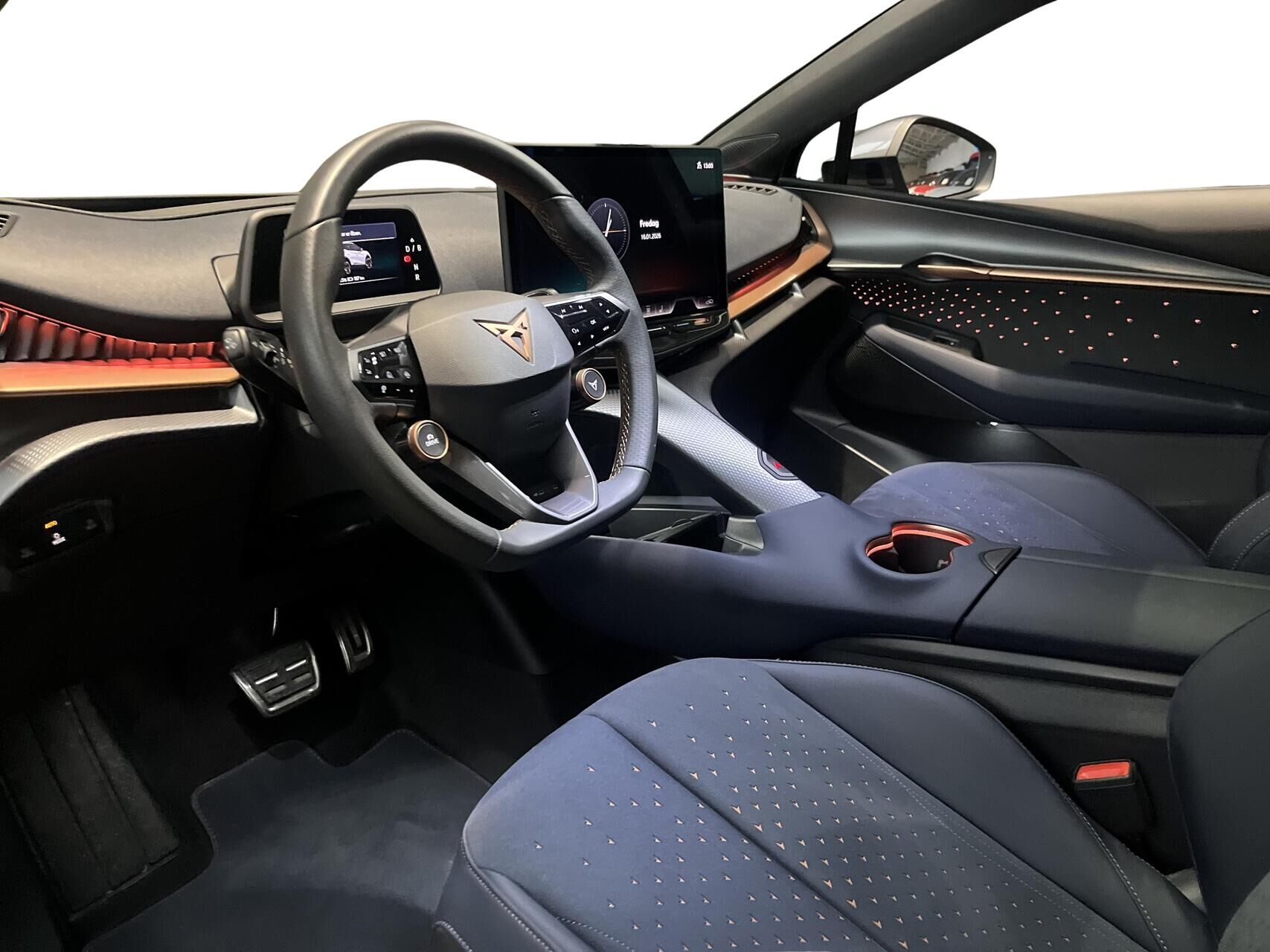 Billede af Cupra Tavascan EL VZ Adrenaline 4X4 340HK 5d Aut.