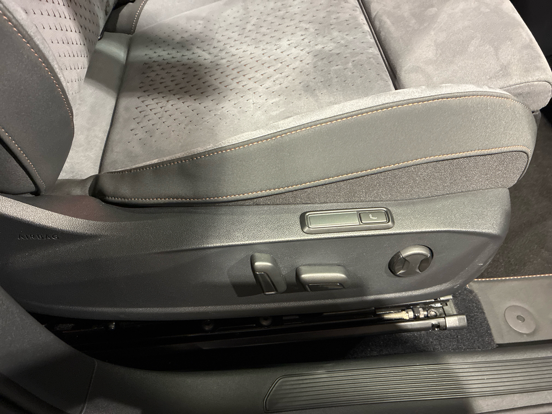 Billede af Cupra Born EL Dinamica 77 KW High 231HK 5d Aut. 