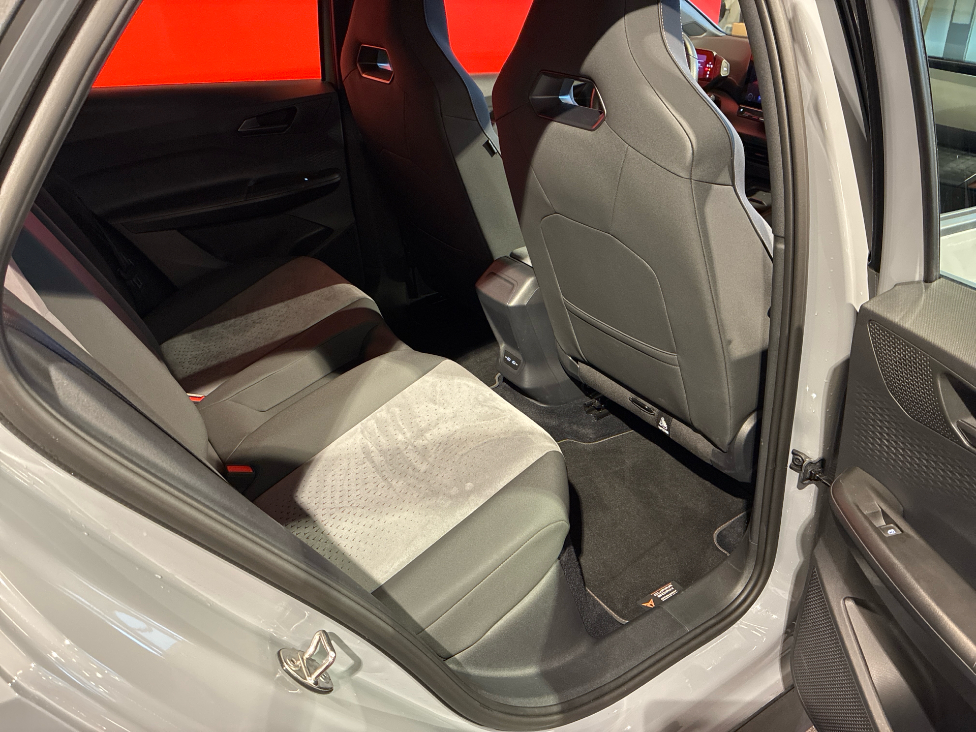 Billede af Cupra Born EL Dinamica 77 KW High 231HK 5d Aut. 