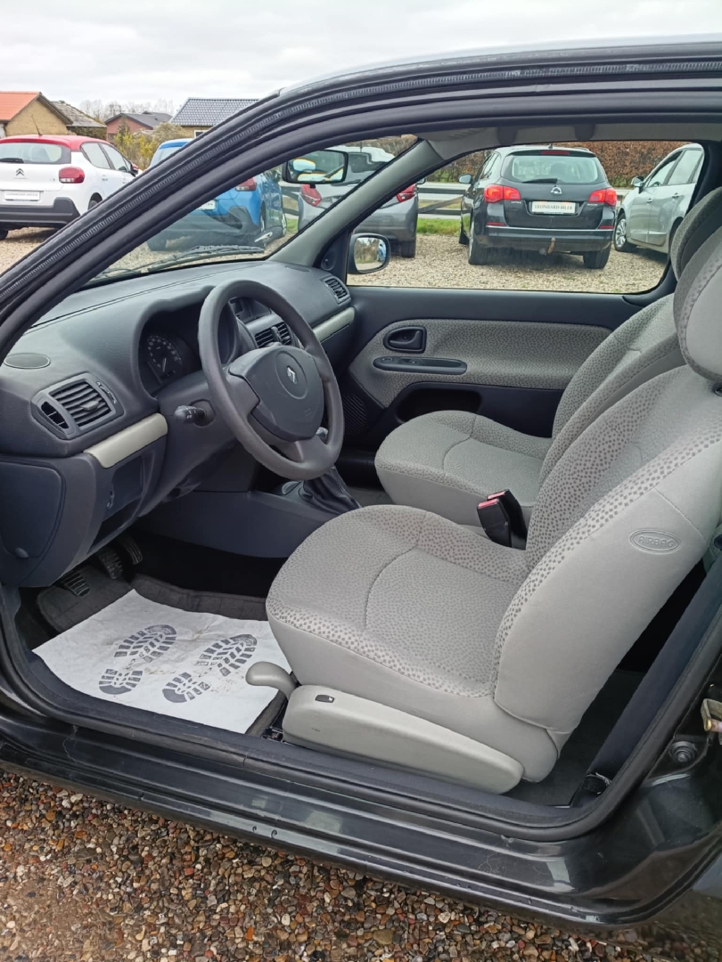 Billede af Renault Clio 1,2 8V Storia 60HK 3d