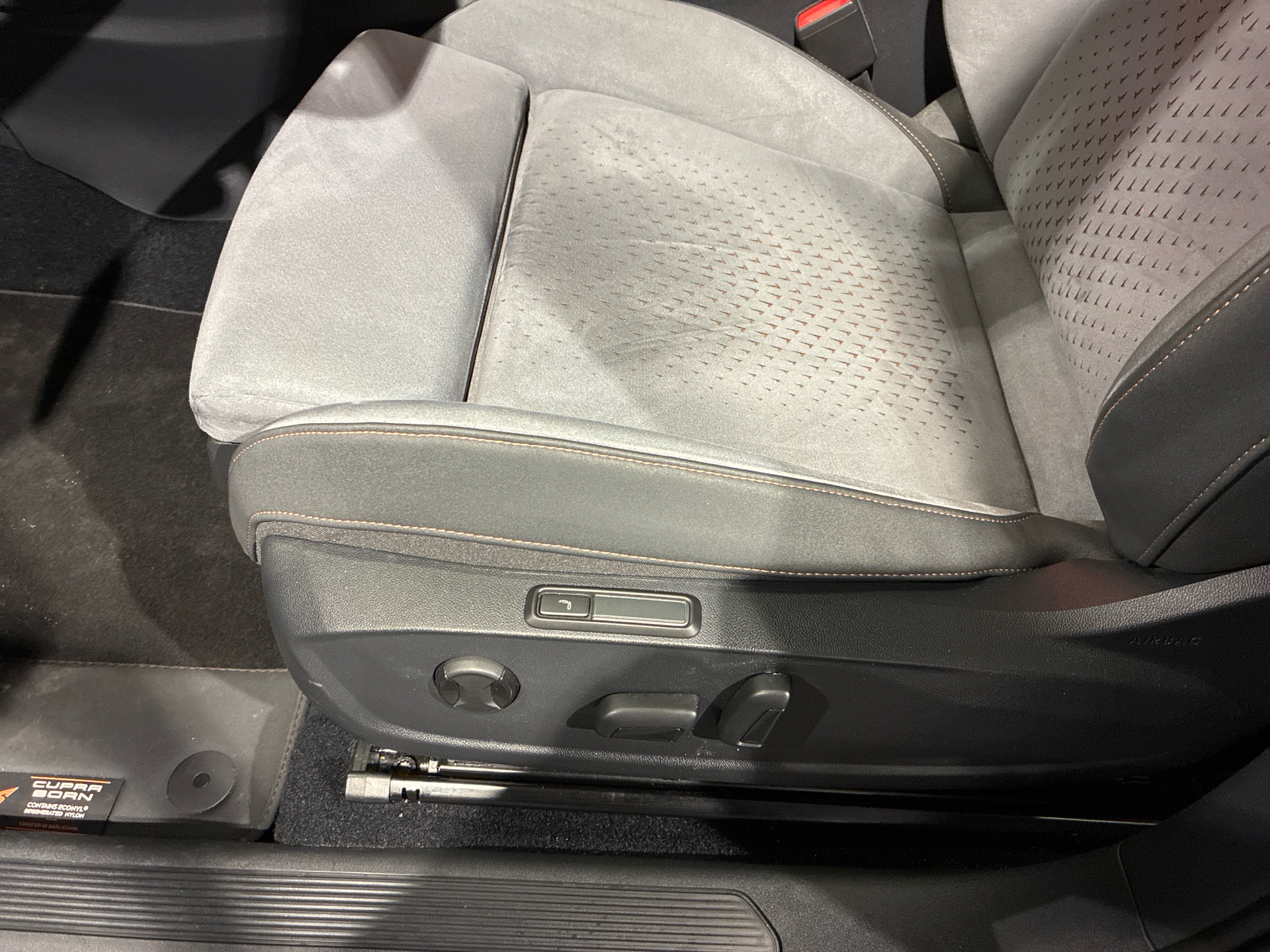 Billede af Cupra Born EL Dinamica 77 KW High 231HK 5d Aut. 