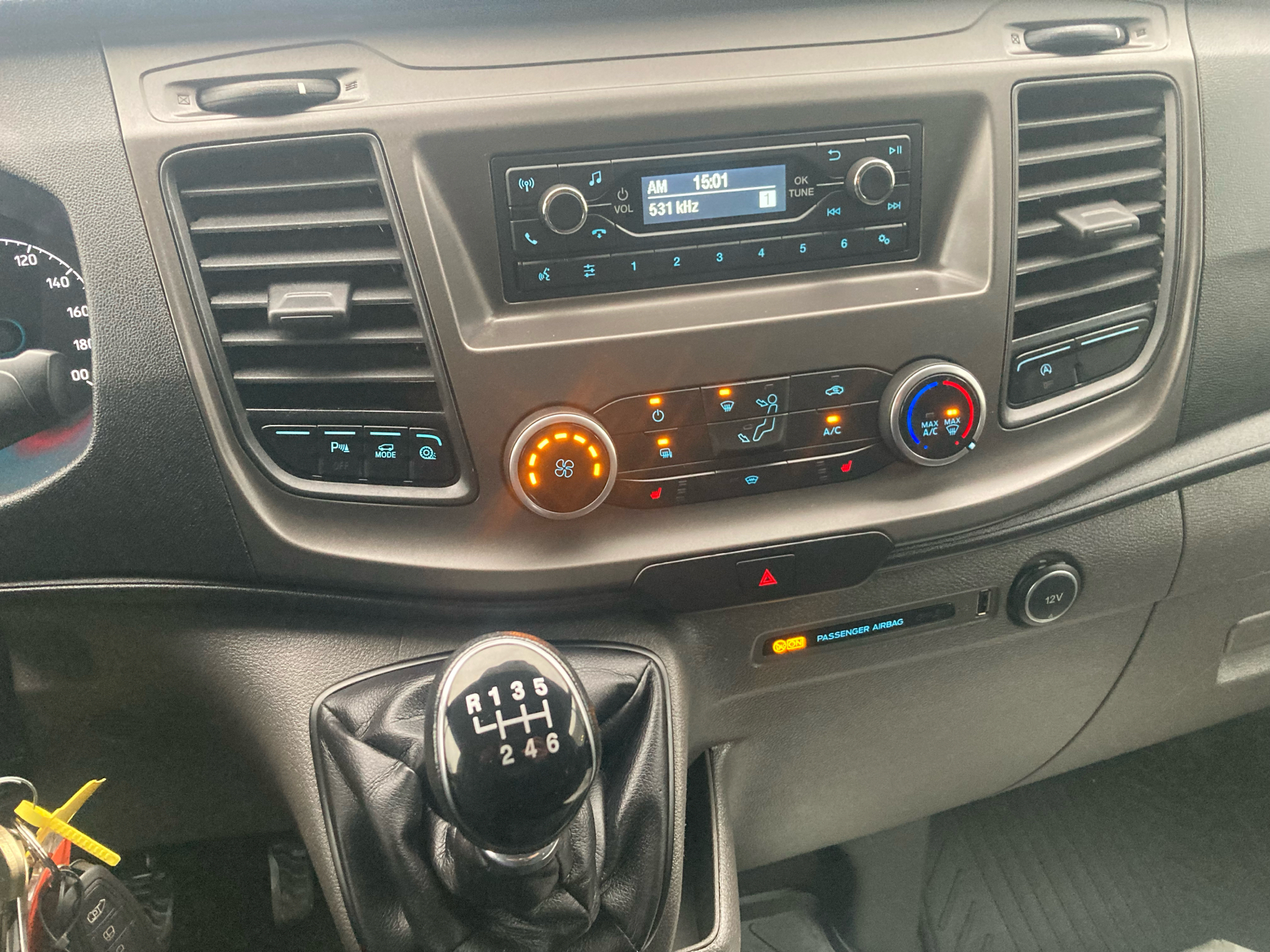 Billede af Ford Transit Custom 320 L2H1 2,0 TDCi Trend 130HK Van 6g