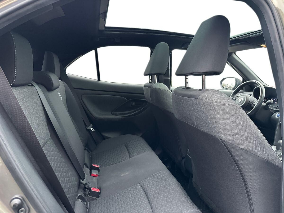 Billede af Toyota Yaris Cross 1,5 Hybrid Style 116HK 5d Trinl. Gear