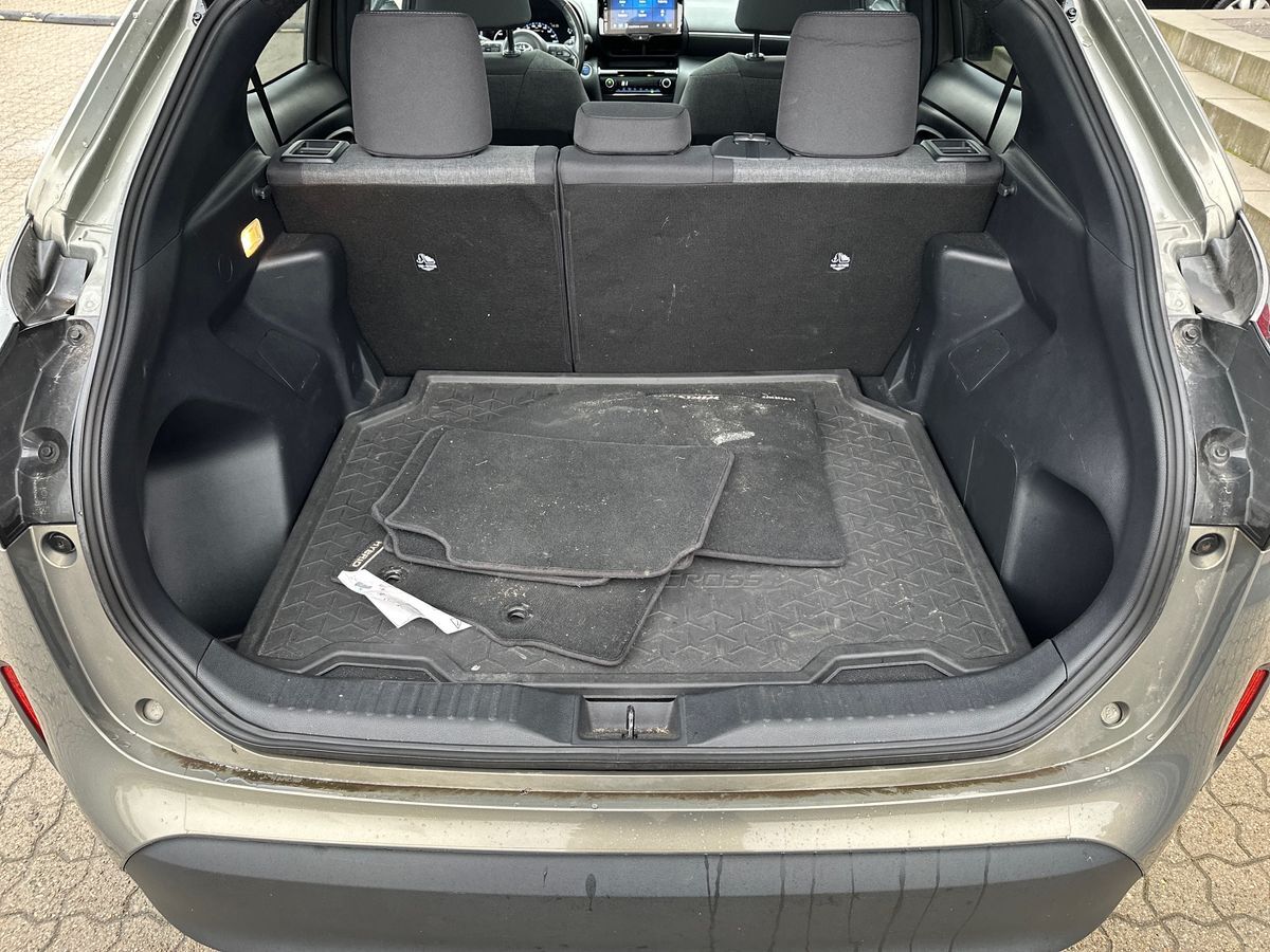 Billede af Toyota Yaris Cross 1,5 Hybrid Style 116HK 5d Trinl. Gear