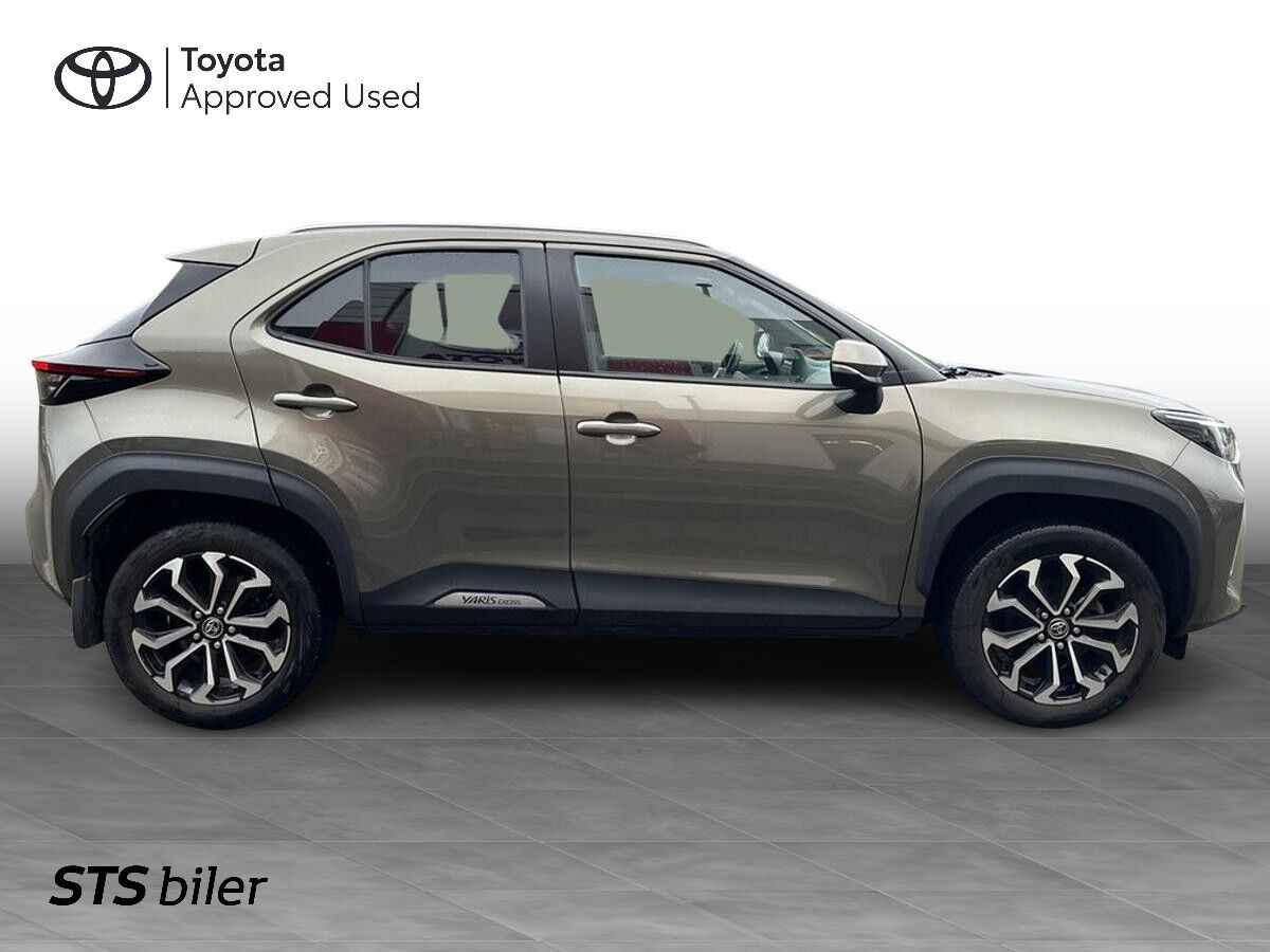 Billede af Toyota Yaris Cross 1,5 Hybrid Style 116HK 5d Trinl. Gear