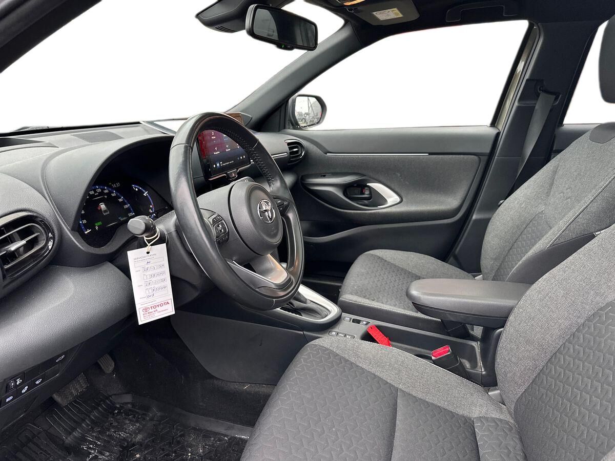 Billede af Toyota Yaris Cross 1,5 Hybrid Style 116HK 5d Trinl. Gear