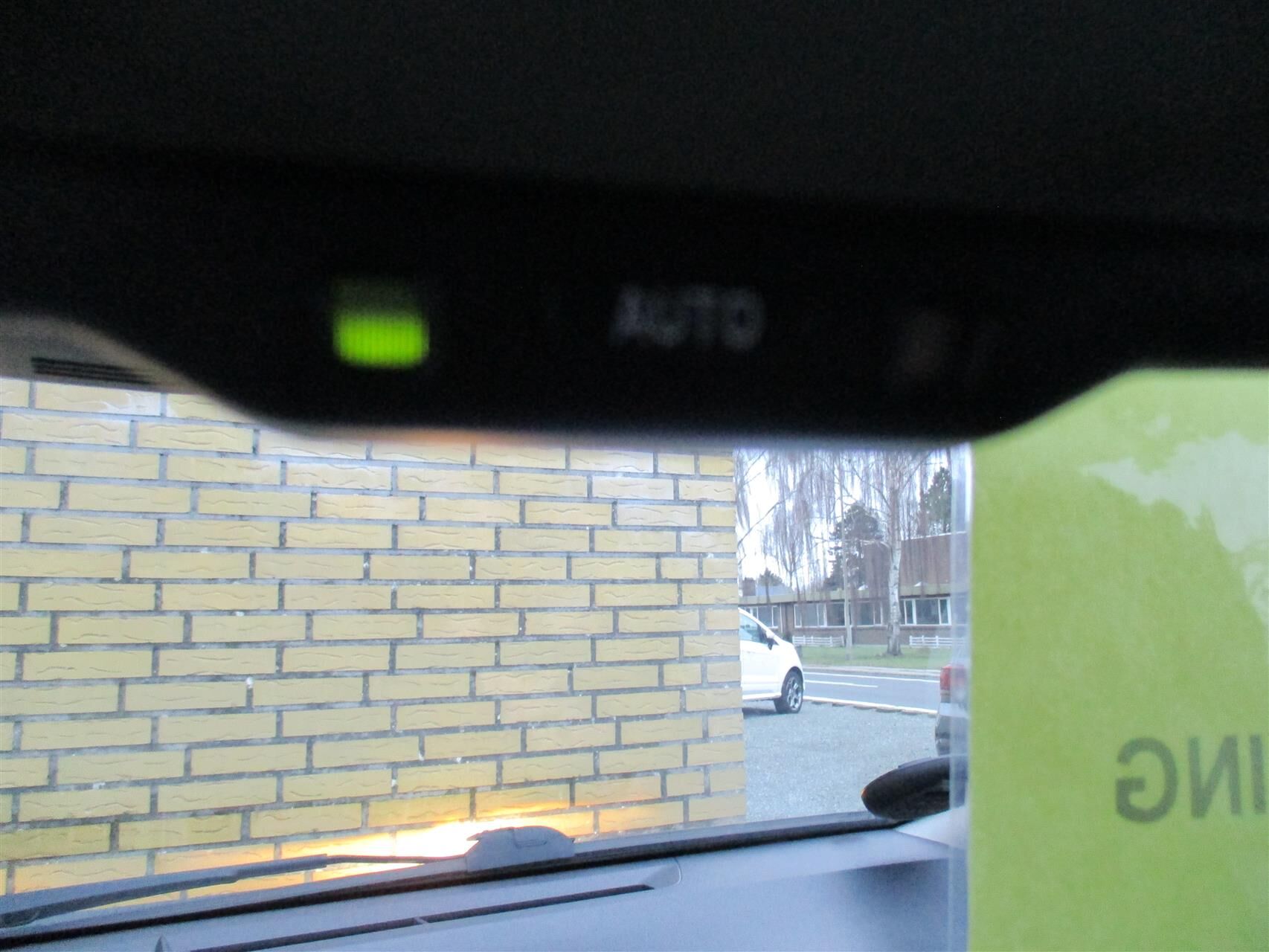 Billede af Toyota Yaris 1,5 Hybrid H3 Smartpakke E-CVT 100HK 5d Trinl. Gear