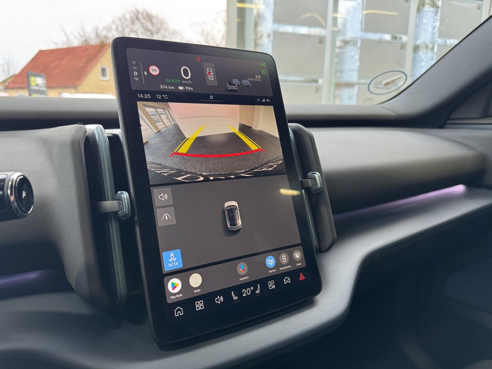 Billede af Volvo EX30 Single Motor Extended Range Plus 272HK 5d Aut.