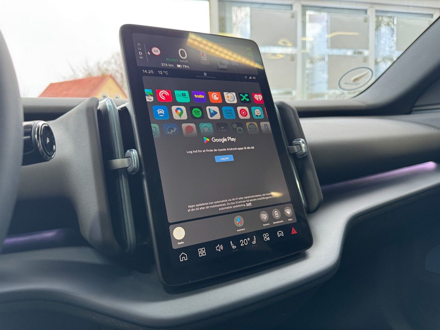 Billede af Volvo EX30 Single Motor Extended Range Plus 272HK 5d Aut.