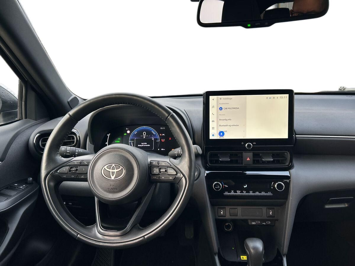 Billede af Toyota Yaris Cross 1,5 Hybrid Style Comfort 116HK 5d Trinl. Gear