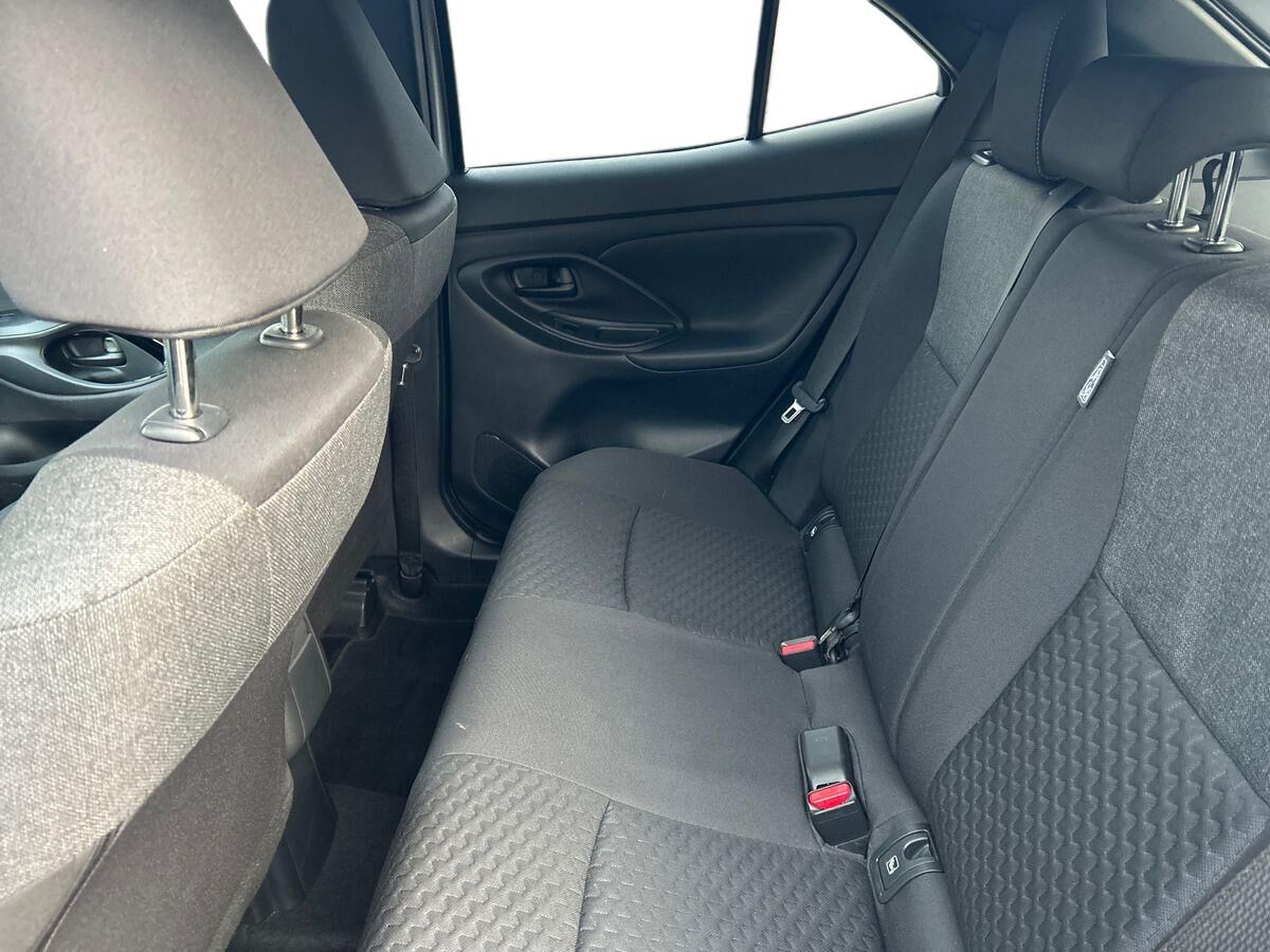 Billede af Toyota Yaris Cross 1,5 Hybrid Style Comfort 116HK 5d Trinl. Gear