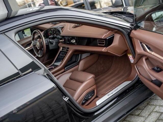 Billede af Porsche Taycan Sport Turismo EL Plus 435HK Stc Aut.