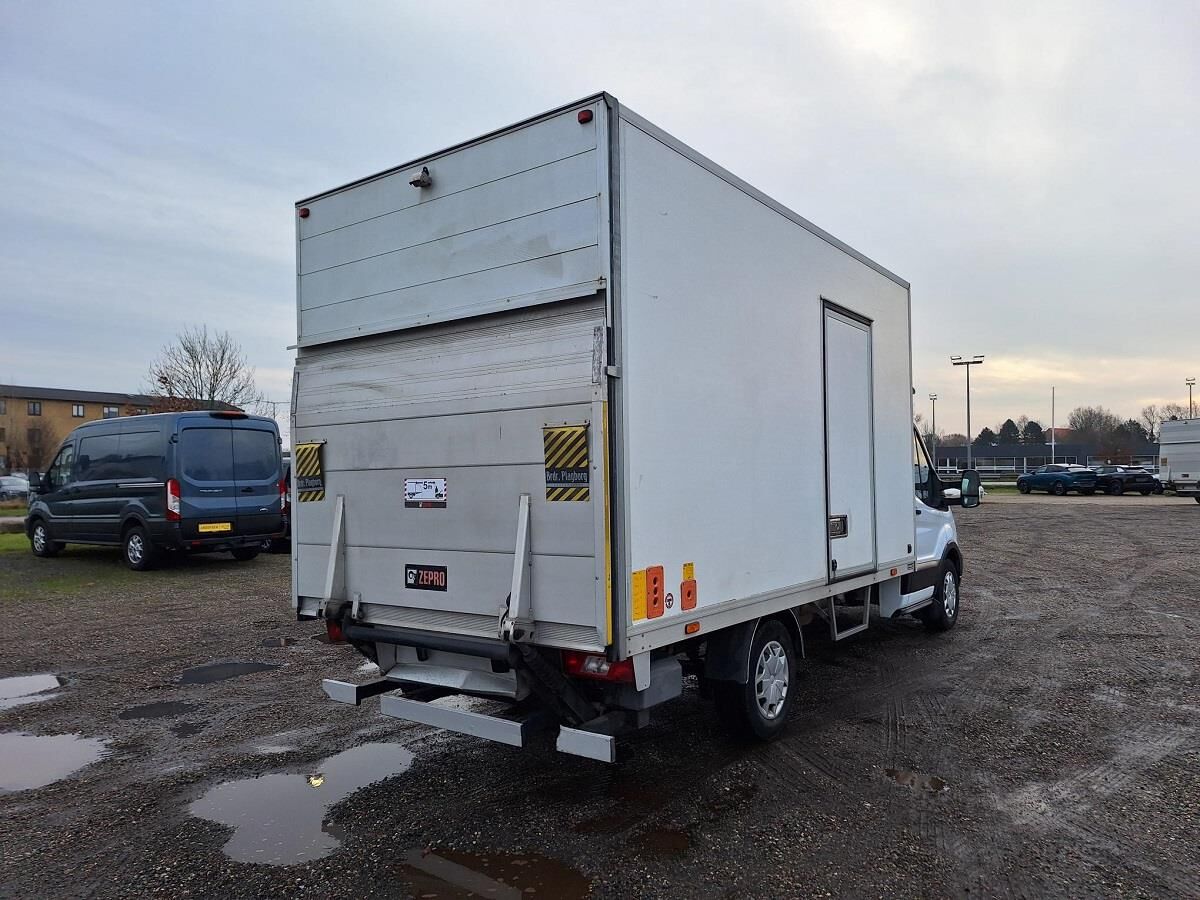 Billede af Ford Transit 350 L3H1 2,0 TDCI HDT Trend RWD 170HK Ladv./Chas. 10g Aut.