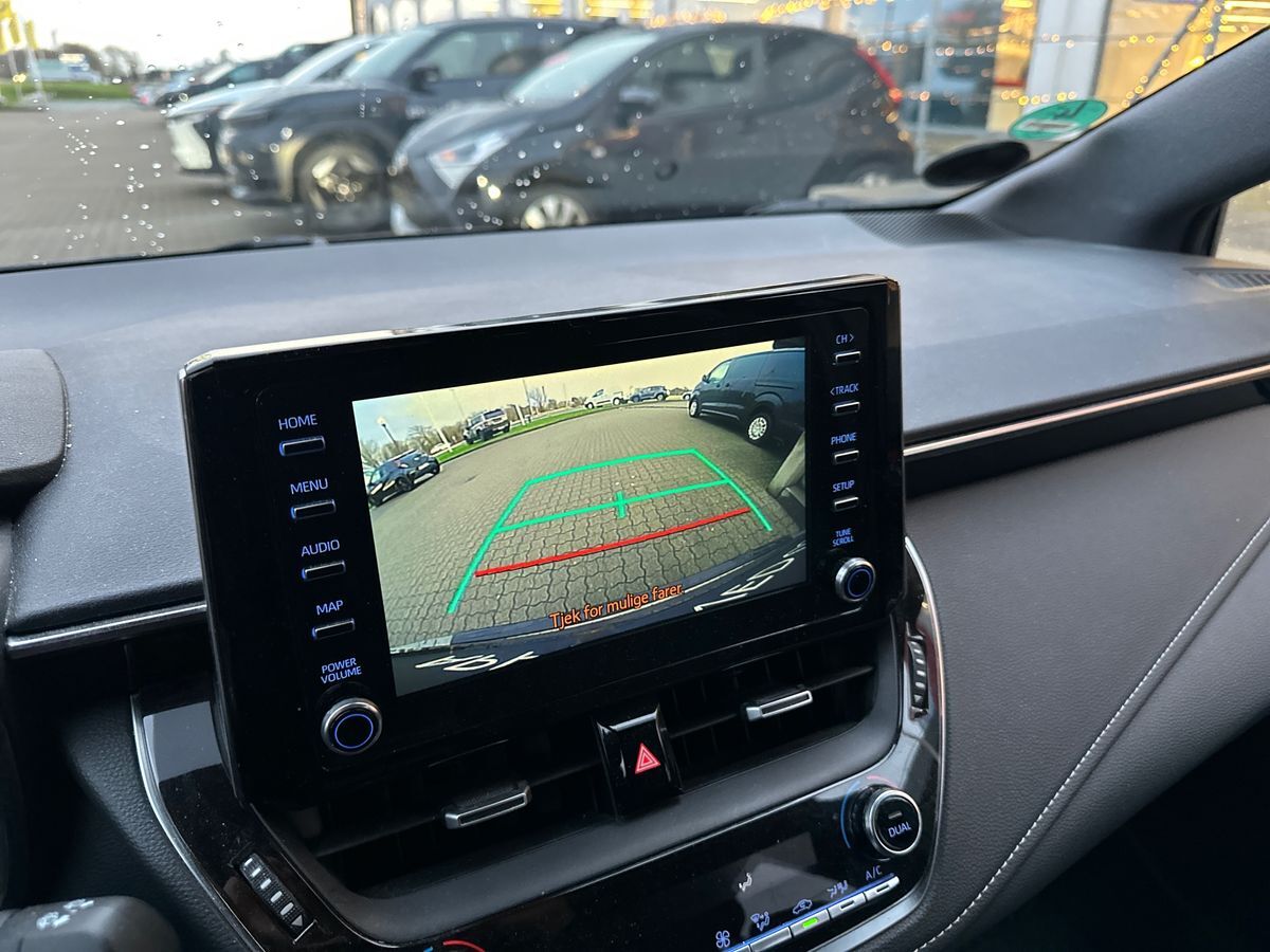 Billede af Toyota Corolla Touring Sports 1,8 Hybrid H3 Design E-CVT 122HK Stc Trinl. Gear
