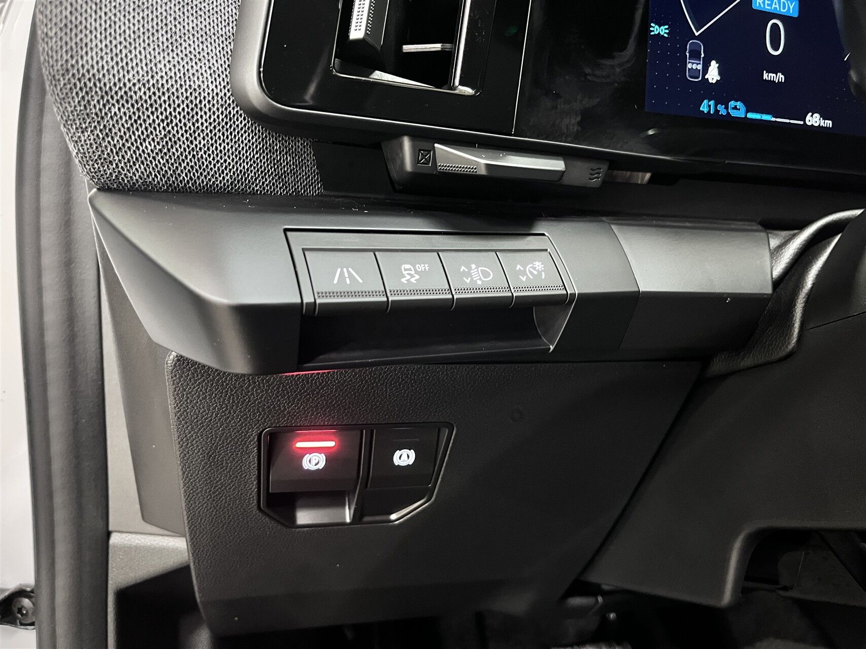 Billede af Renault Mégane E-TECH Equilibre 130HK 5d Aut.