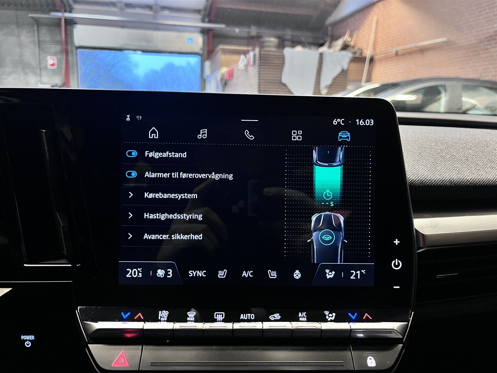 Billede af Renault Mégane E-TECH Equilibre 130HK 5d Aut.