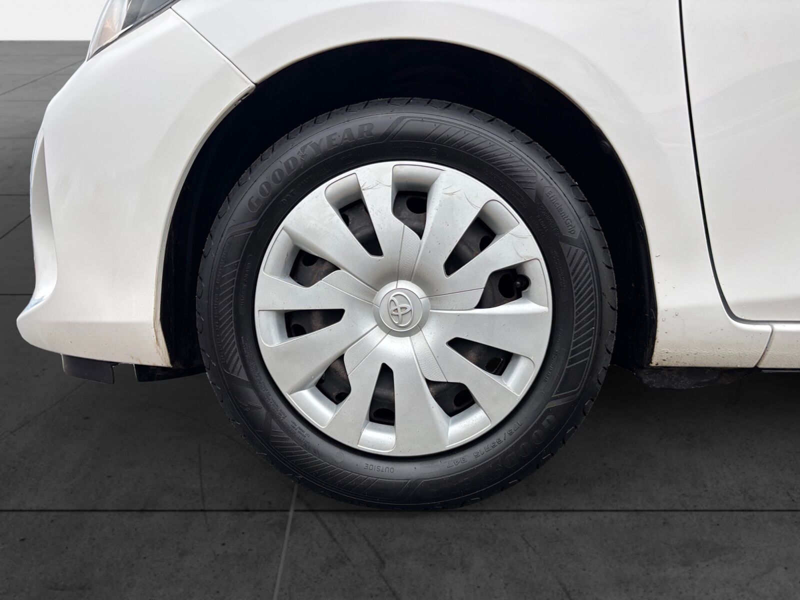 Billede af Toyota Yaris 1,0 VVT-I T2 69HK 5d