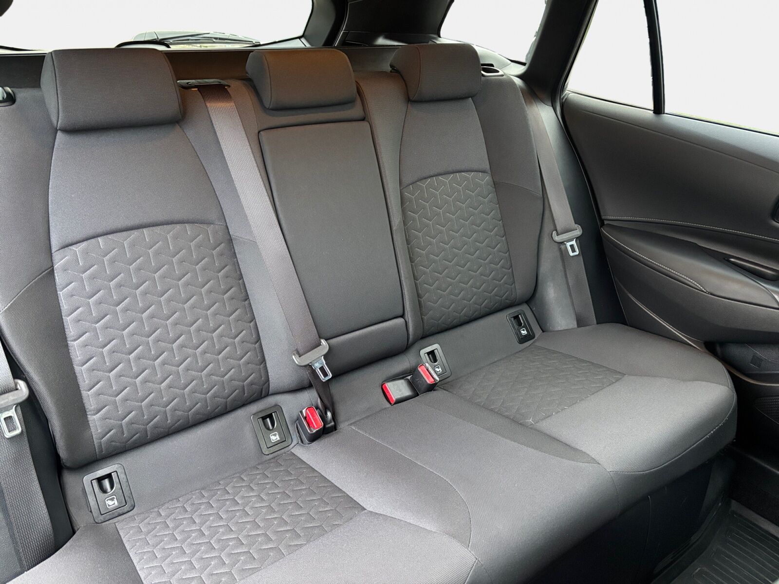 Billede af Toyota Corolla Touring Sports 1,8 Hybrid H3 Premium E-CVT 122HK Stc Trinl. Gear