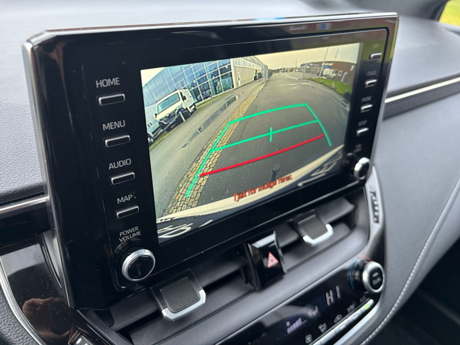 Billede af Toyota Corolla Touring Sports 1,8 Hybrid H3 Premium E-CVT 122HK Stc Trinl. Gear