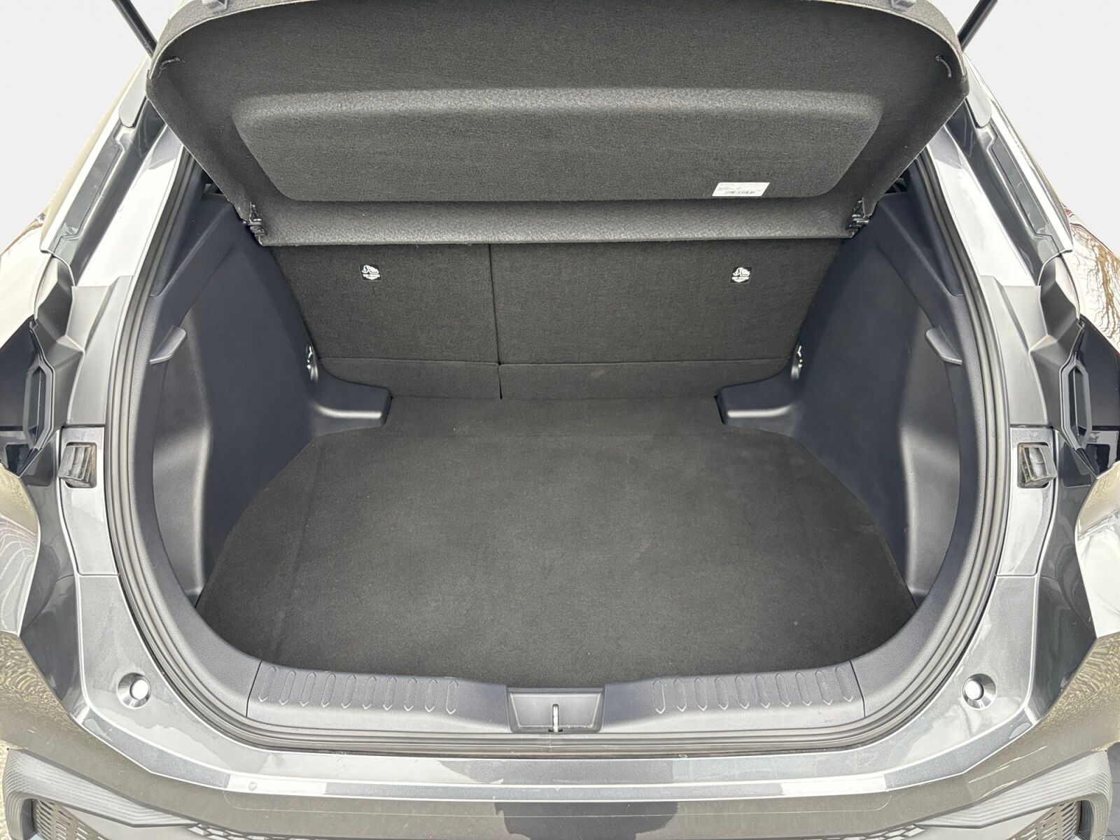 Billede af Toyota C-HR 1,8 Hybrid Style Multidrive S 140HK 5d 6g