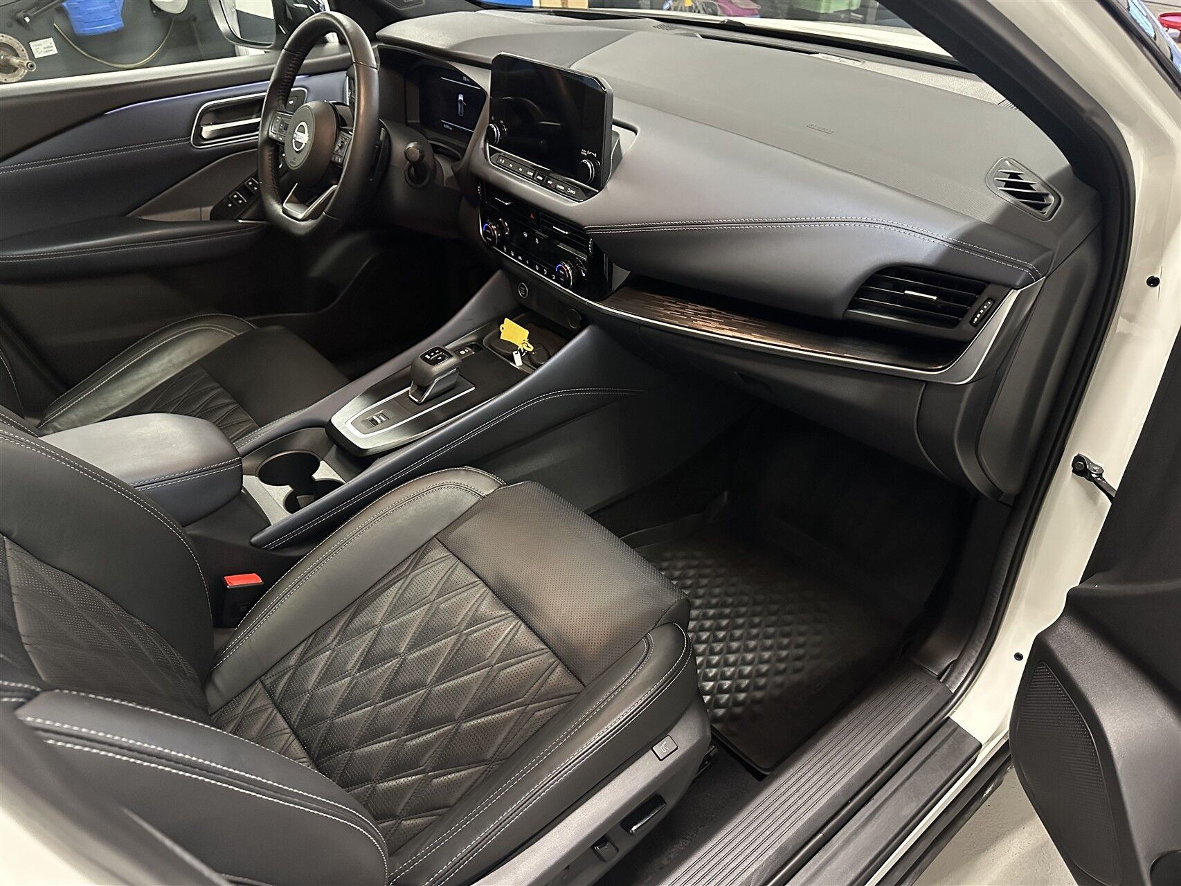 Billede af Nissan Qashqai 1,3 MHEV  Mild hybrid Tekna+ X-Tronic 158HK 5d 7g Aut.