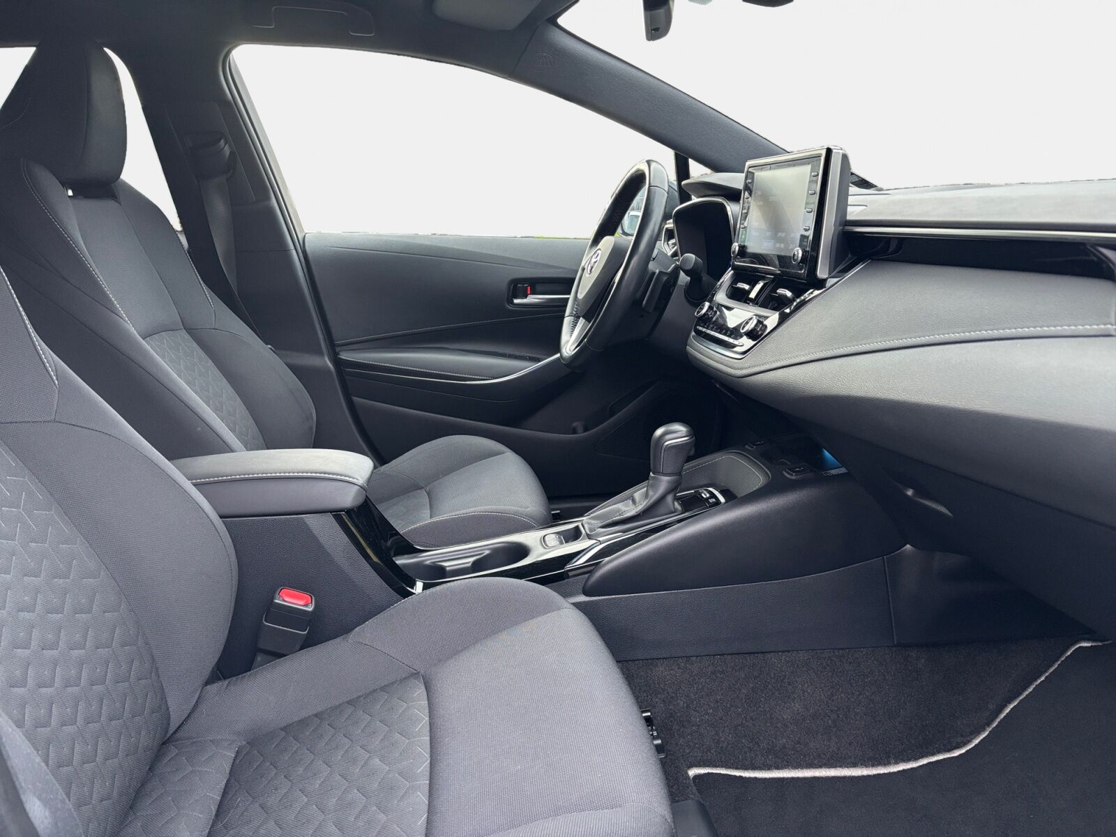 Billede af Toyota Corolla Touring Sports 2,0 Hybrid H3 Premium E-CVT 180HK Stc 6g Aut.