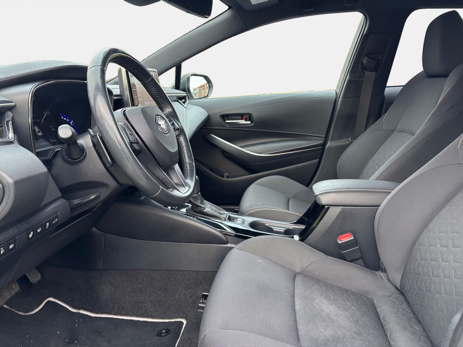 Billede af Toyota Corolla Touring Sports 2,0 Hybrid H3 Premium E-CVT 180HK Stc 6g Aut.