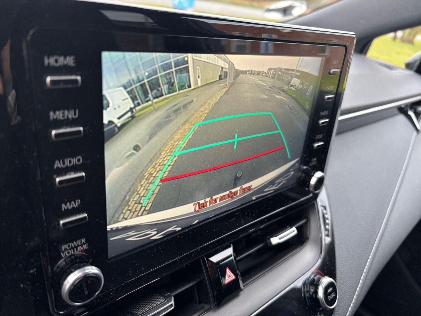 Billede af Toyota Corolla Touring Sports 2,0 Hybrid H3 Premium E-CVT 180HK Stc 6g Aut.