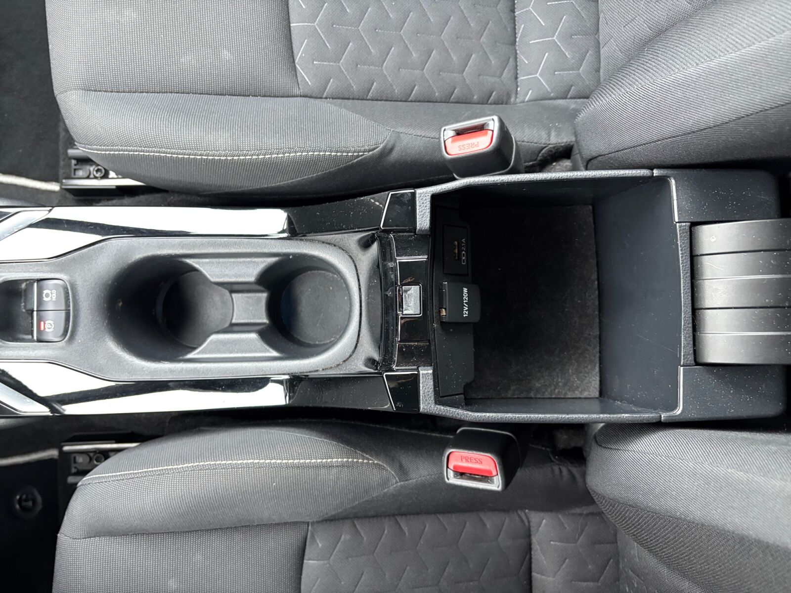 Billede af Toyota Corolla Touring Sports 2,0 Hybrid H3 Premium E-CVT 180HK Stc 6g Aut.