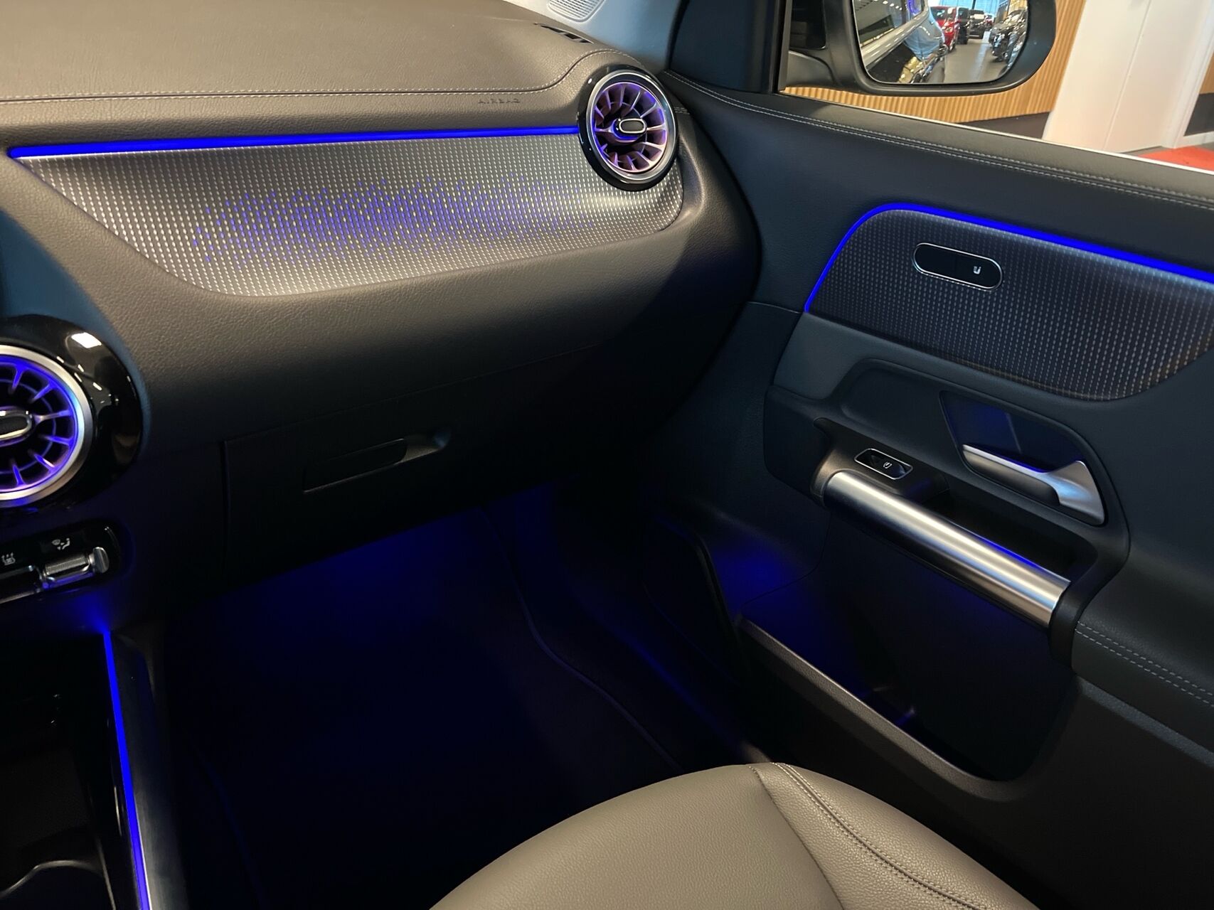 Billede af Mercedes-Benz EQA 250+ EL Progressive 190HK 5d Aut.