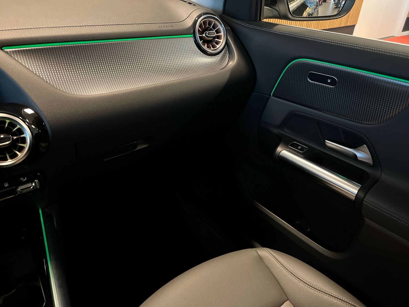 Billede af Mercedes-Benz EQA 250+ EL Progressive 190HK 5d Aut.