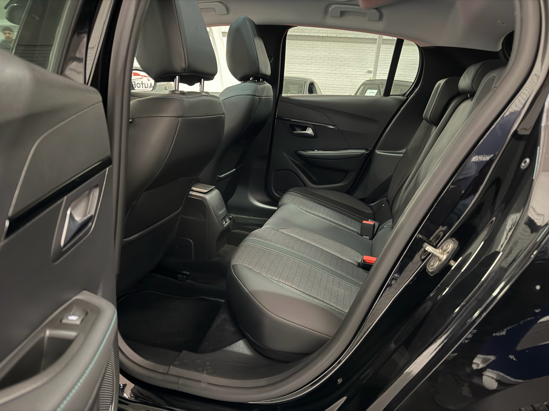 Billede af Peugeot 208 1,5 BlueHDi Allure Sky 102HK 5d 6g