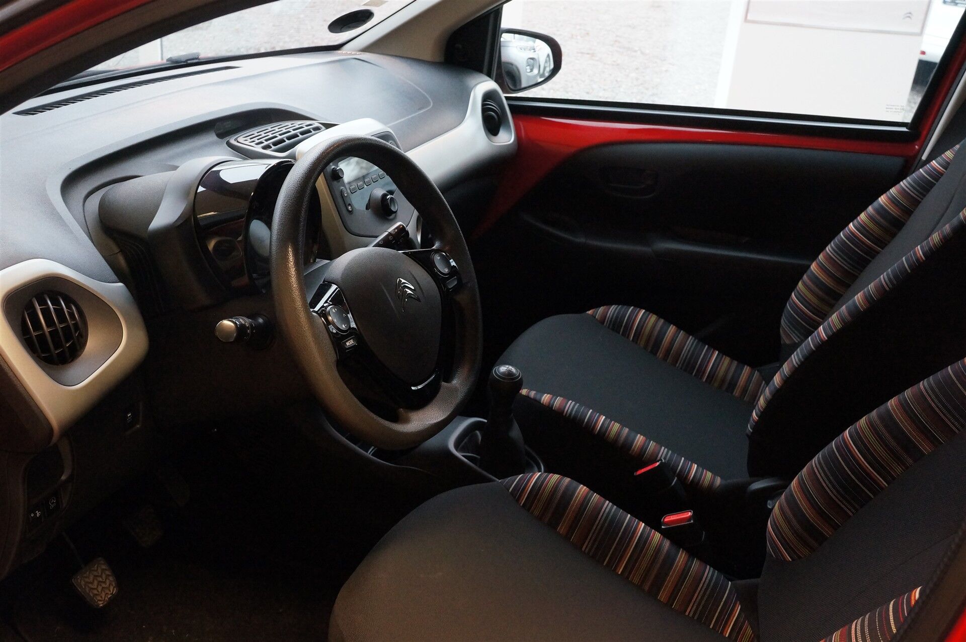 Billede af Citroën C1 1,0 VTi Scoop Airscape start/stop 68HK 5d